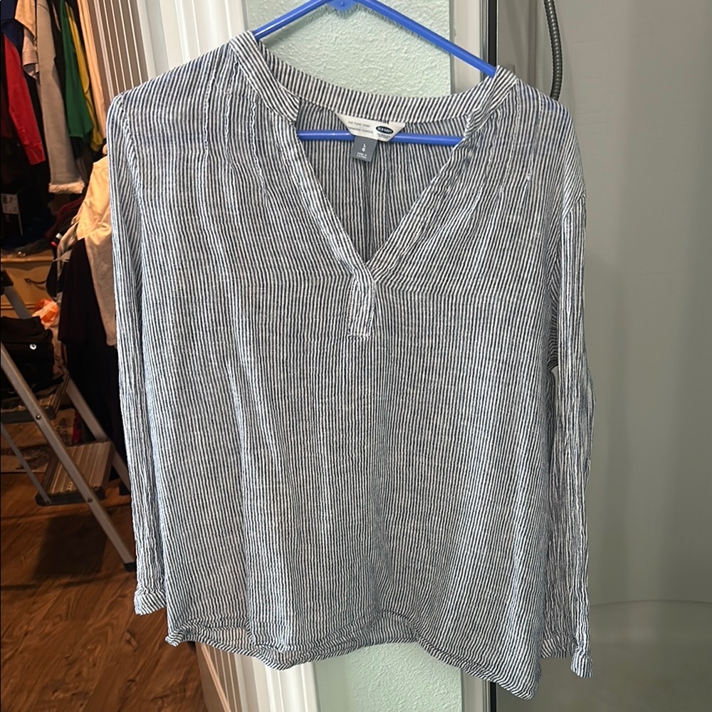 Old Navy Black and White Striped V-Neck Blouse